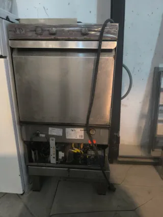 Lava copas industrial para piezas con soporte