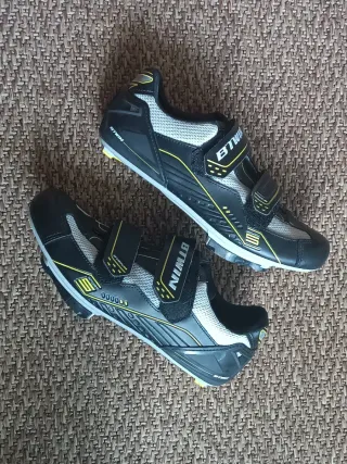 Sapatos Ciclismo Estrada BTwin 41