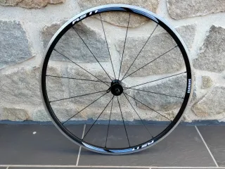 Ruedas Shimano RS11 Aluminio 11v