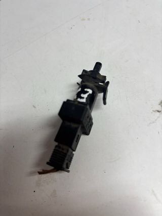 Interruptor De Luz De Freno 0045452114(c)