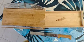 Tagliere per pane e formaggio Barilla con coltello