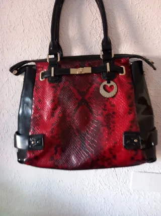 Bolso Lola Casademunt Rojo y Negro Piel Serpiente