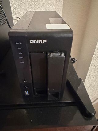 QNAP TS-251+ NAS
