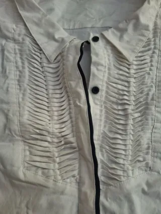 Camisa mujer Talla 52. Medidas en descripción