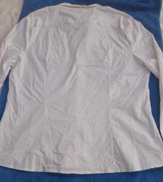 Camisa mujer Talla 52. Medidas en descripción