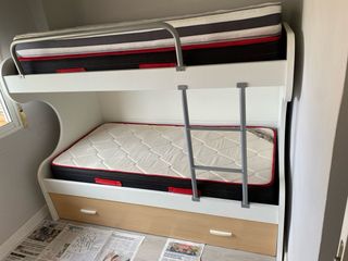 Litera triple madera y metal