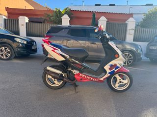 Peugeot Speedfight 2