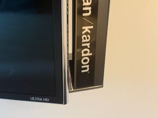 Smart TV LG 79 Negra y Plateada