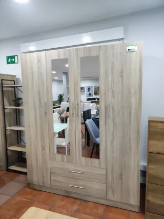 Armario 4 puertas con espejo