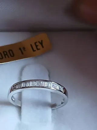 Anillo Oro Blanco Niña