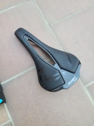 Sillín Ryet Ultimate Carbono