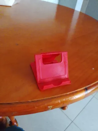 Soporte plegable para móvil rojo