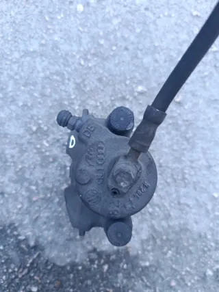 Pinza freno delantera derecha golf v 1.9 tdi