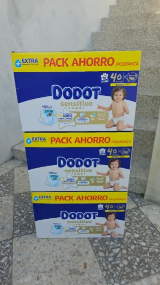 288 Pañales(3x96) Dodot Sensitive t4+