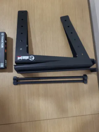 Controlador DJ Traktor Kontrol Z1