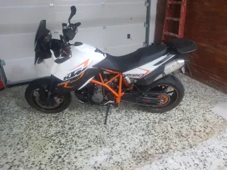 KTM 990 Supermoto R