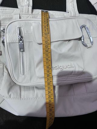 Bolso Mochila Voyager Desigual Crema