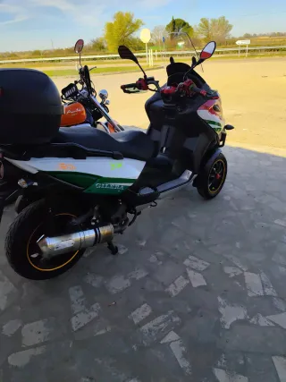 Se vende o se cambia Gilera Fuoco 500ie