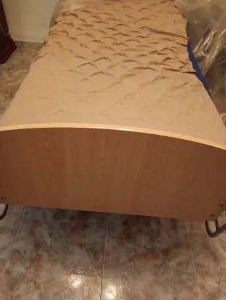 Cama articulada beige