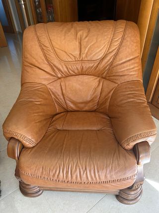 Sofá y 2 sillones de piel