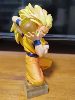 Figura Dragon Ball Z Goku SSJ3