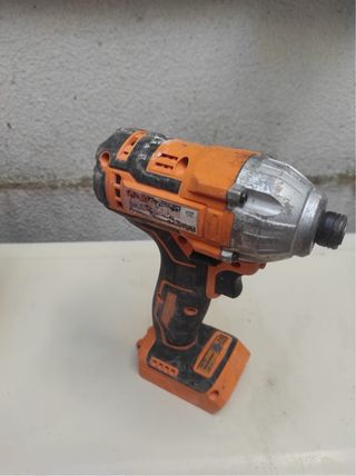 Taladro Percutor Inalámbrico INGCO radial,atorniat