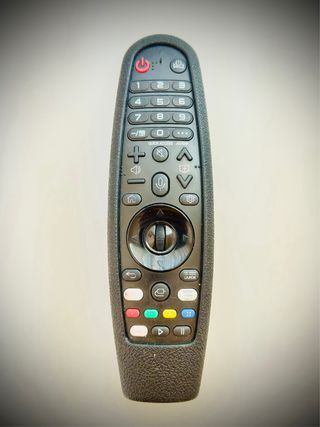 TV LG 70 4K UHD con IA - Modelo 70um7450pla