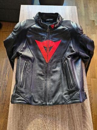 Chaqueta de cuero perforada Dainese Talla M-50