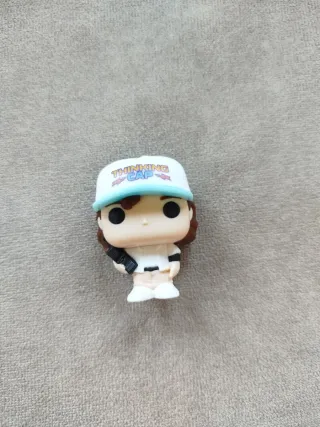Funko Pop Stranger Things Dustin Thinking Cap