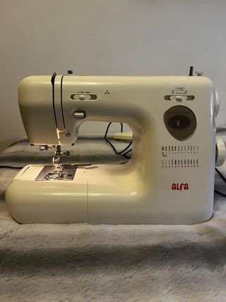 Máquina de Coser Alfa Style 20