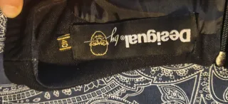 Vestito Desigual nero con fantasia floreale