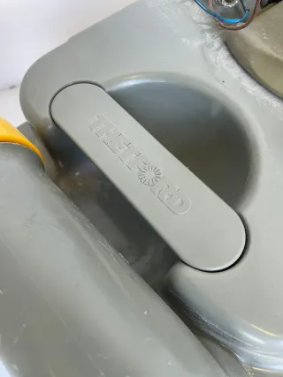 WC químico portátil Thetford para autocaravana