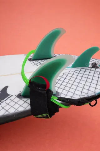 Tabla de surf con funda