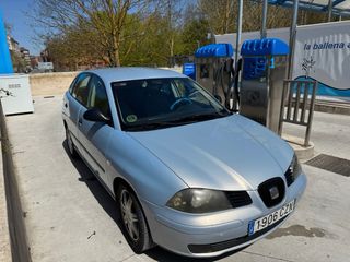 SEAT IBIZA 2004
