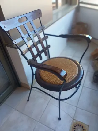 5 Sillas de Comedor/Jardín Nuevas. 50 € cada silla