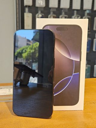 IPHONE 16 PRO 256GB NEGRO 100% BAT / 193 CICLOS