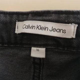 Pantalón corto Calvin Klein