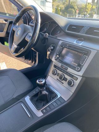 Volkswagen Passat 2012