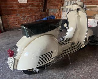 Vespa 150 S Beige