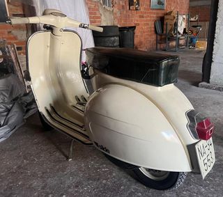 Vespa 150 S Beige