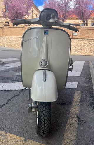 Vespa 150 S Beige