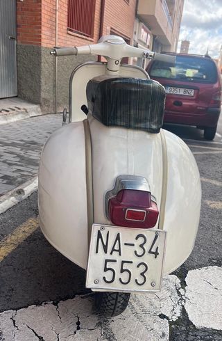 Vespa 150 S Beige