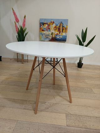 Mesa Redonda  + 4 Sillas Noruega