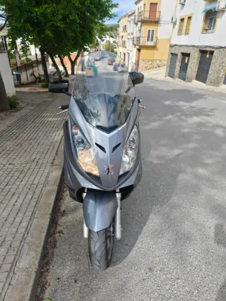 Scooter Peugeot Satelis 250cc - 9.800km