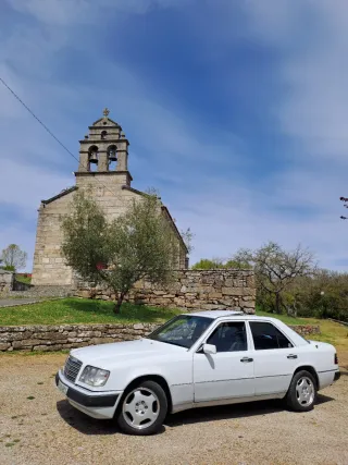 Mercedes-Benz Clase E 1993