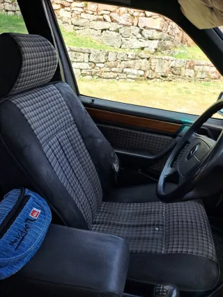 Mercedes-Benz Clase E 1993