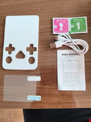 Consola Portátil R36S Blanca