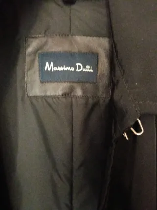 Gabardina Massimo Dutti Negra