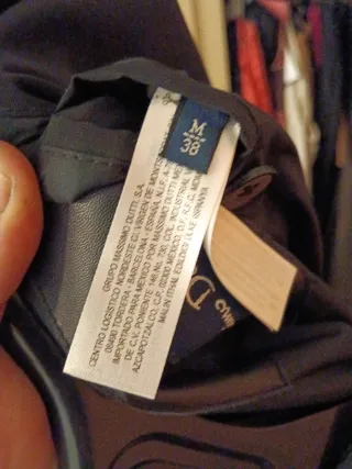 Gabardina Massimo Dutti Negra
