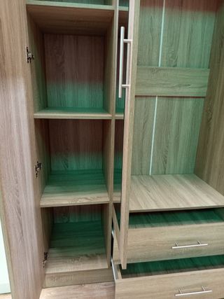Armario Dormitorio 4 Puertas con Espejo (Nuevo)